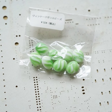 奶糖条纹薄荷绿糖果感玻璃制古董珠椭圆珠~日本采购品牌配件 12X10MM-3
