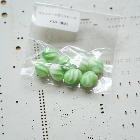 奶糖条纹薄荷绿糖果感玻璃制古董珠椭圆珠~日本采购品牌配件 12X10MM-2