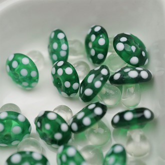 透深绿白波点小蘑菇迷你款吊坠~手造半孔彩绘蘑菇珠日本进口灯工玻璃琉璃珠 尺寸约12MM