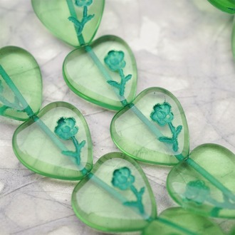 稀有罗勒绿清透森林感描绿色~小花爱心桃心捷克珠玻璃琉璃珠 15MM