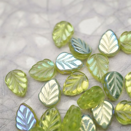 幻彩光泽透浅绿色~小树叶捷克珠琉璃玻璃珠 10X8MM-3