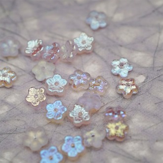 蚀刻浅透粉色极光幻彩~中孔迷你小花花五瓣花捷克珠玻璃珠琉璃 8MM