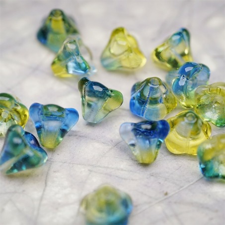 水彩感黄绿蓝渐变色~莲雾捷克珠玻璃珠琉璃小花喇叭花 8X10MM