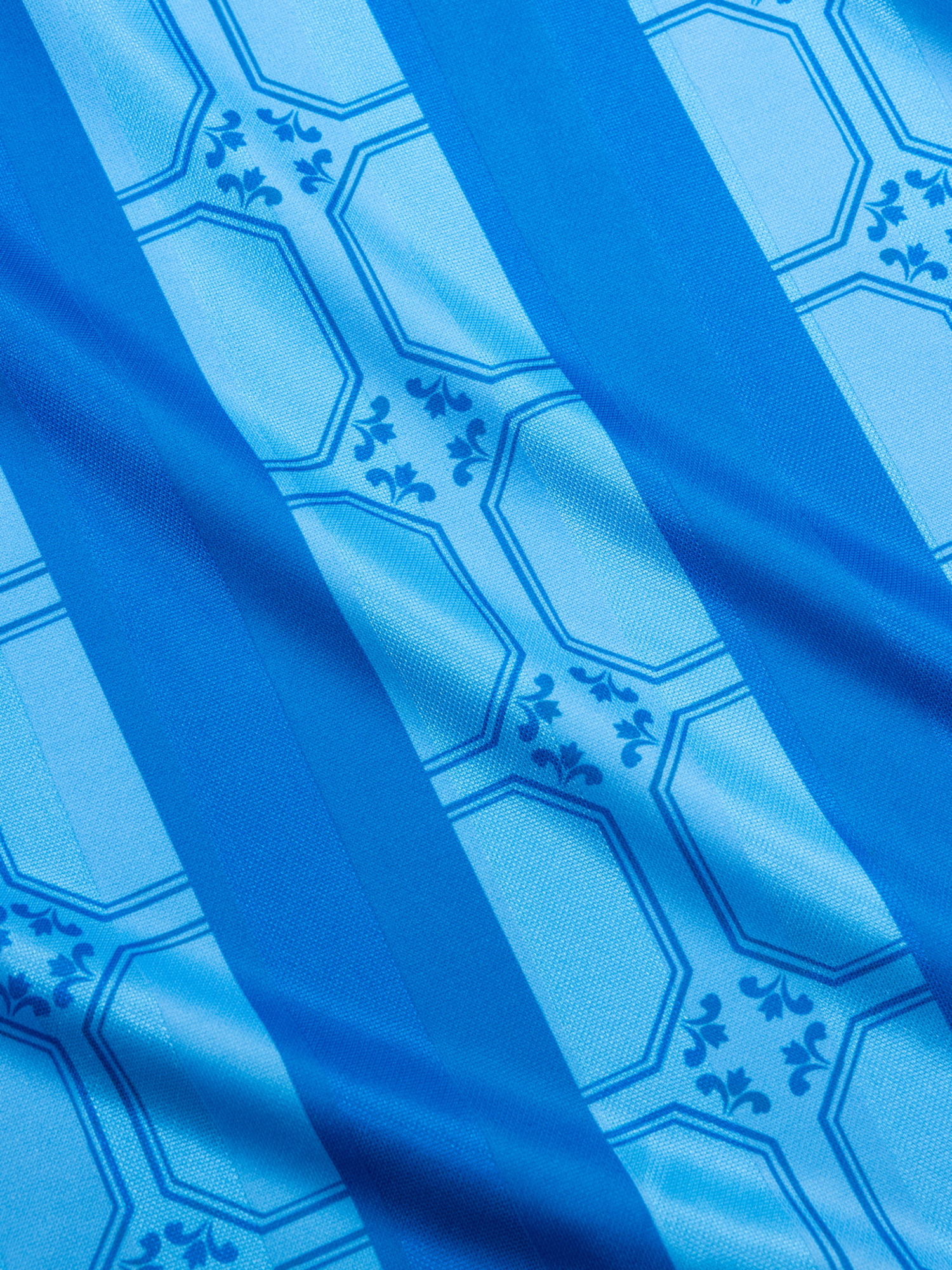 COSTS LIMITED EDITION FOOTBALL JERSEY-7