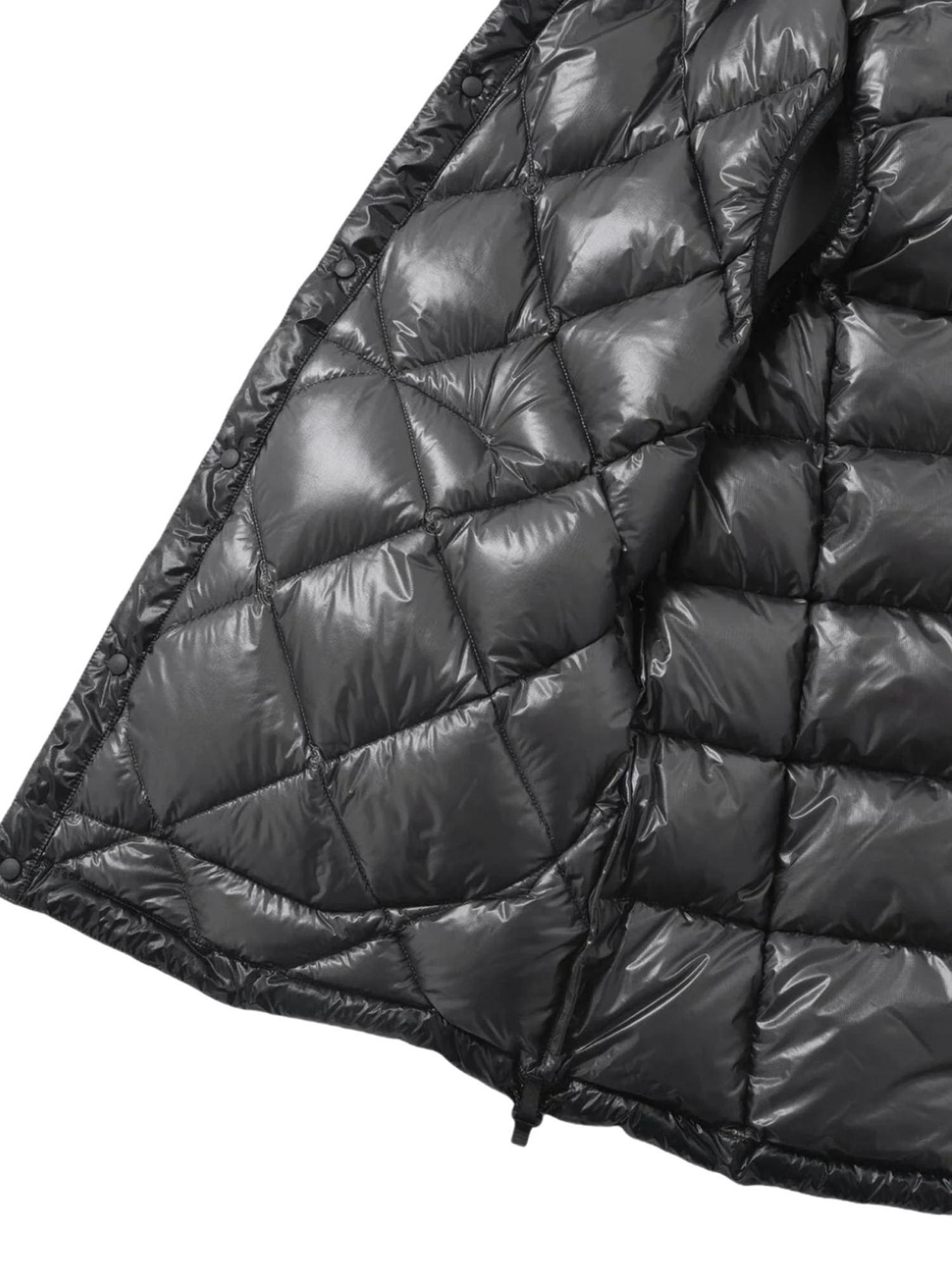 and wander 25FW diamond stitch down vest 2-6