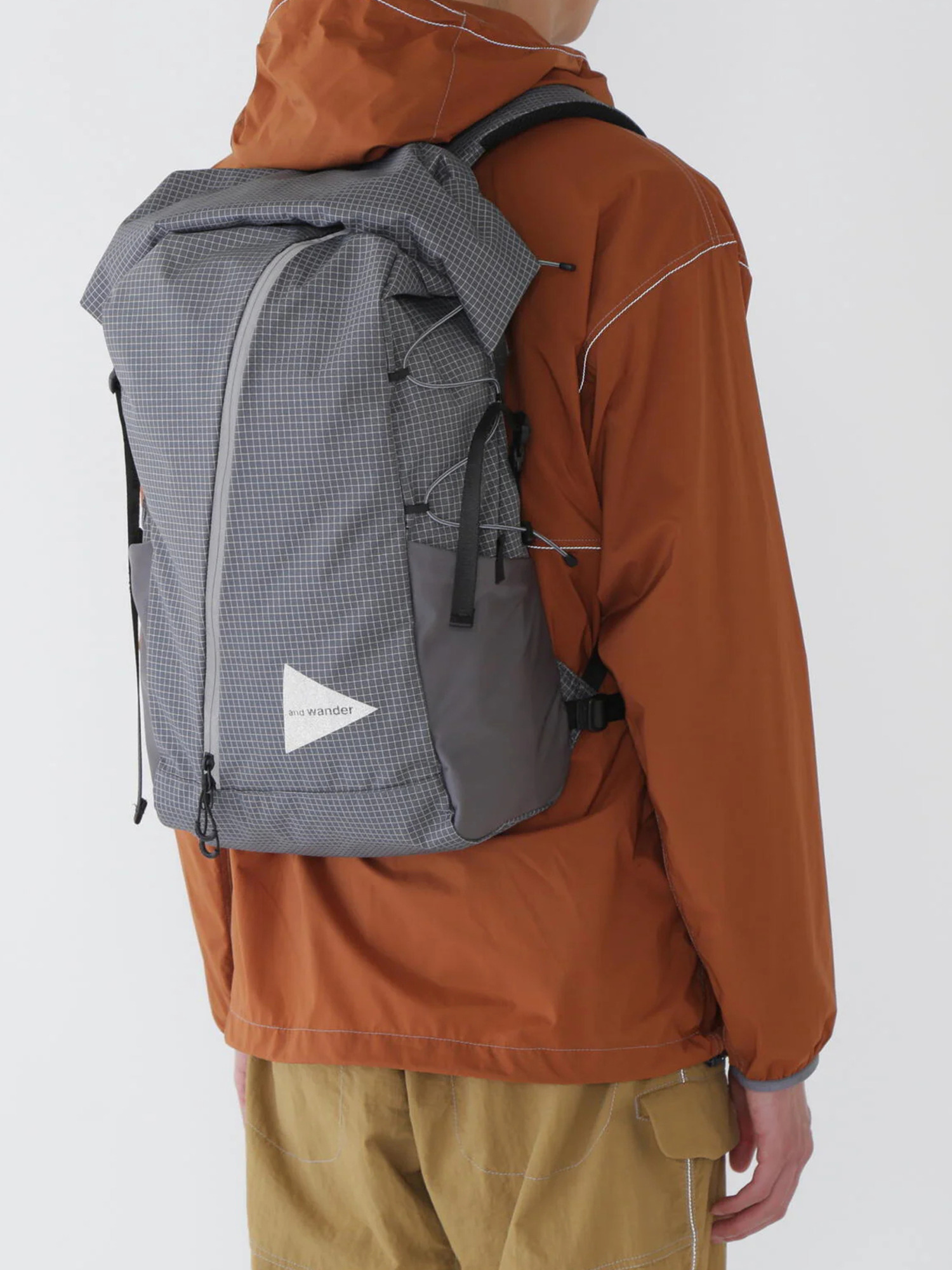 and wander 25FW ocean rip 25L backpack-4