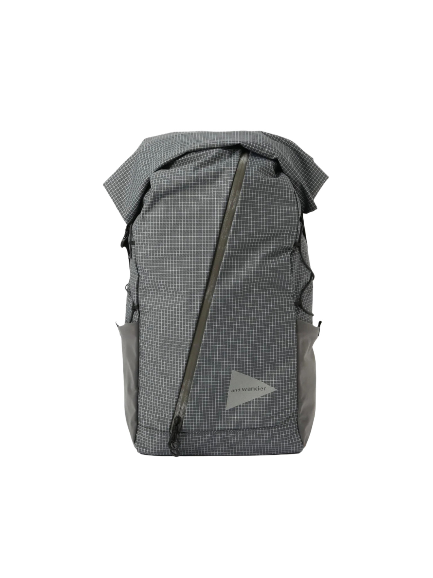 and wander 25FW ocean rip 25L backpack