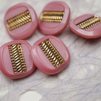 粉色浮雕金属花纹~捷克古董纽扣珠侧孔珠玻璃琉璃珠 18MM