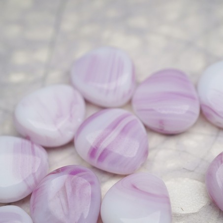 梅子粉色细条纹白底渐变mix~不规则水滴型捷克珠玻璃琉璃珠 16MM-3