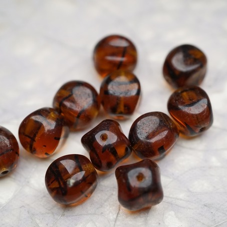 琥珀色玳瑁条纹~立体感圆方鼓鼓捷克珠玻璃珠 11MM-3