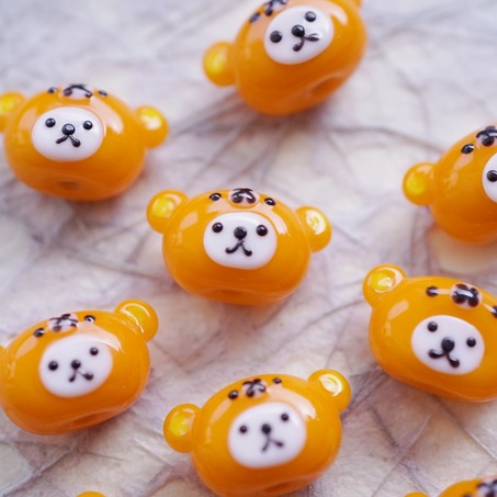可爱自嘲熊头轻松熊玩偶头套~手造直孔造型可爱小熊日本进口灯工玻璃琉璃珠 13MM-4
