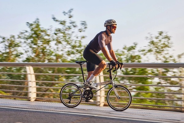 DAHON大行P18 Ultra，能折叠的公路车，为速度而生！