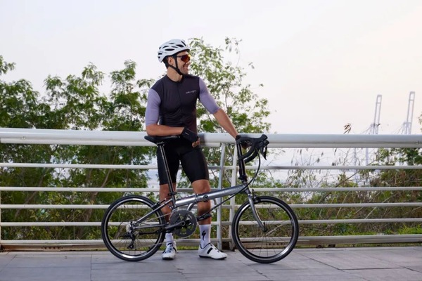 大行弯把公路车P18 Ultra，以折叠之姿征服户外郊野！