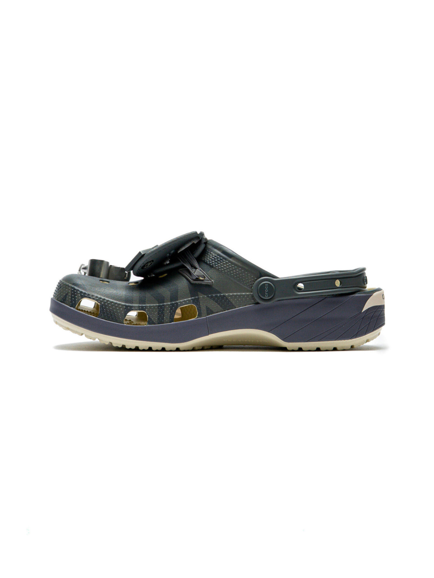Umbro x Crocs Classic Clog-4