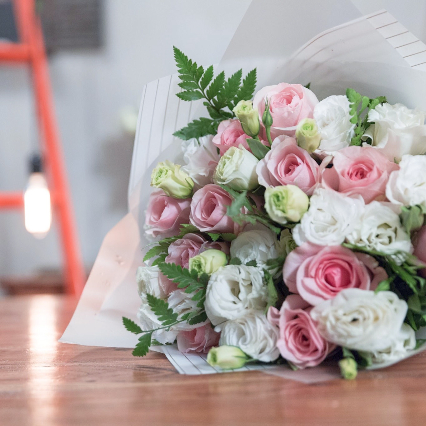 原气花铺-花店-北京-上海<br /><h2>「晨曲」</h2><span>清晨 阳光 露珠</span>