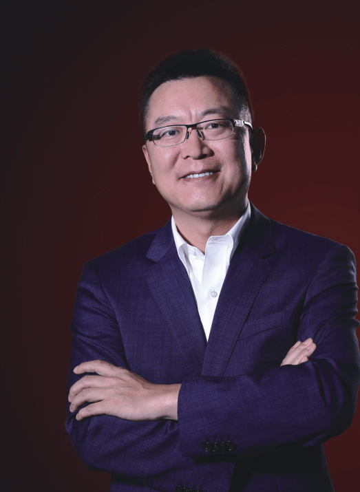 董事长李曙成硕士学历,经济师;毕业于浙江大学,现任